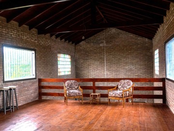 2 casas con excelente vistas en 3.23 hectáreas