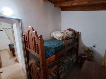 Casa 2 dormitorios a 2 cuadras del río
