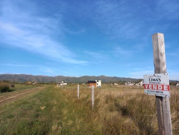 2 Terrenos de 900m2 cada uno, con hermosa vista a las sierras.