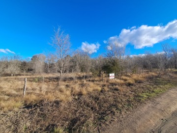 Hermoso terreno de 510M2 a metros del río.