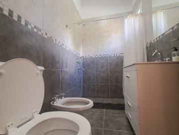 Casa  de un dormitorio en alquiler permanente. Los Reartes.