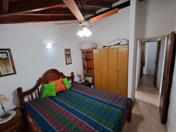 Casa 2 dormitorios a 2 cuadras del río