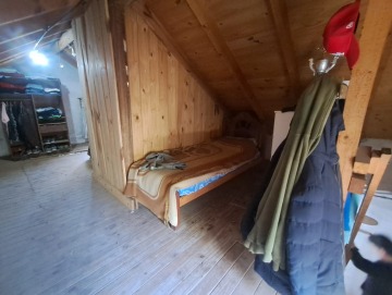 Cabaña de troncos a restaurar a 200 metros del río, Los Reartes.