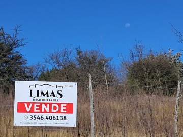 2 Terrenos de 900m2 c/u - excelente vista a las sierras