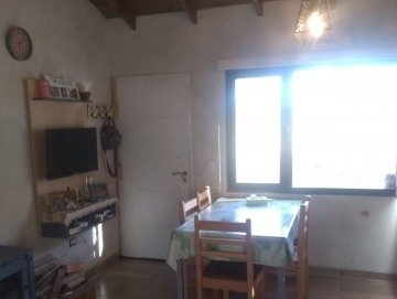 Casa 2 dormitorios a una cuadra del río