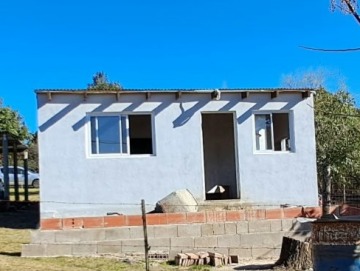 Casa a terminar 2 dormitorios a metros del río