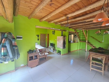 Casa con pileta a 5 cuadras del río