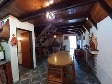 Cabaña + casa en 1.500m2 de terreno