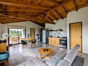 Casa en terreno de 11.200m2
