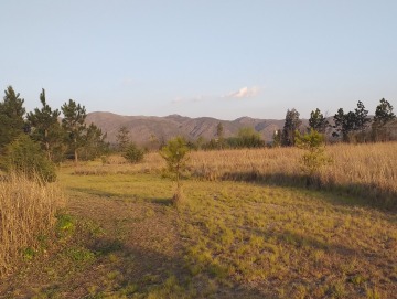 2 casas con excelente vistas en 3.23 hectáreas