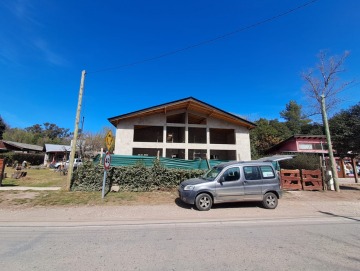 Excelente Complejo Comercial | 2 Locales y 2 Oficinas en Alquiler – Villa Ciudad Parque