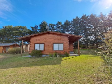 Complejo de casa principal + 2 cabañas