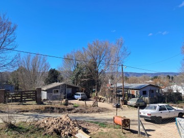 Terreno 270m2 con servicios en puerta