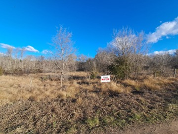 Hermoso terreno de 510M2 a metros del río.