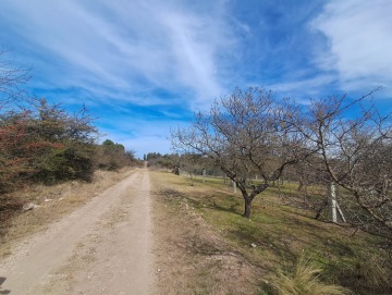 Capilla Vieja, Los Reartes. Terreno de 675m2.