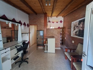 Local comercial en Los Reartes.