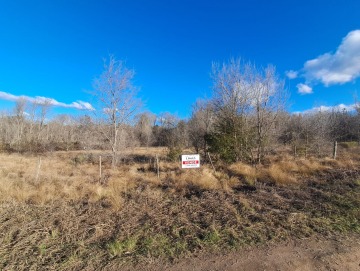 Hermoso terreno de 510M2 a metros del río.