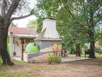 Casa en alquiler permanente con gran parque, Los Reartes.