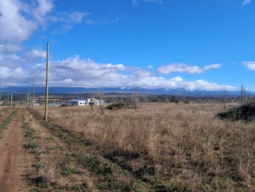 8 terrenos de 1.000m2 c/u