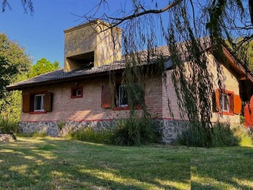 2 casas con excelente vistas en 3.23 hectáreas