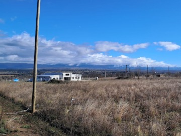 8 terrenos de 1.000m2 c/u