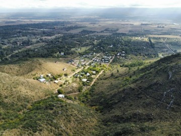Campo de 48 hectáreas próximo a Ruta 5