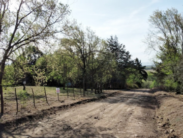 A 1 cuadra del río terreno 1.944m2