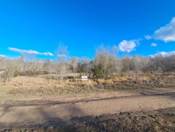 Hermoso terreno de 510M2 a metros del río.