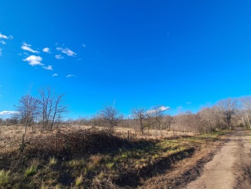 Hermoso terreno de 510M2 a metros del río.